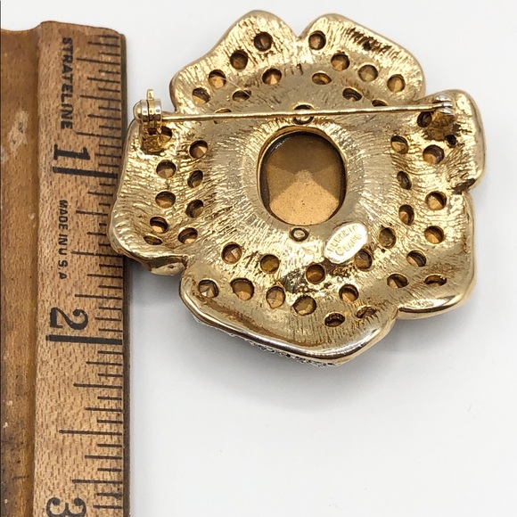 Vintage Kenneth Lane Glass Rhinestone Flower Pin - Picture 7 of 7